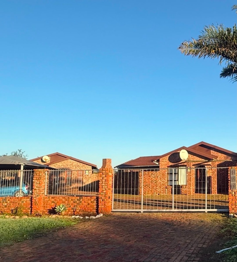 2 Bedroom Property for Sale in Windsor Park Eastern Cape